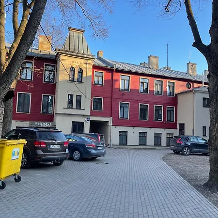 A Stylish In The Historic Center Of Apartament Ryga