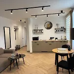 A Stylish In The Historic Center Of